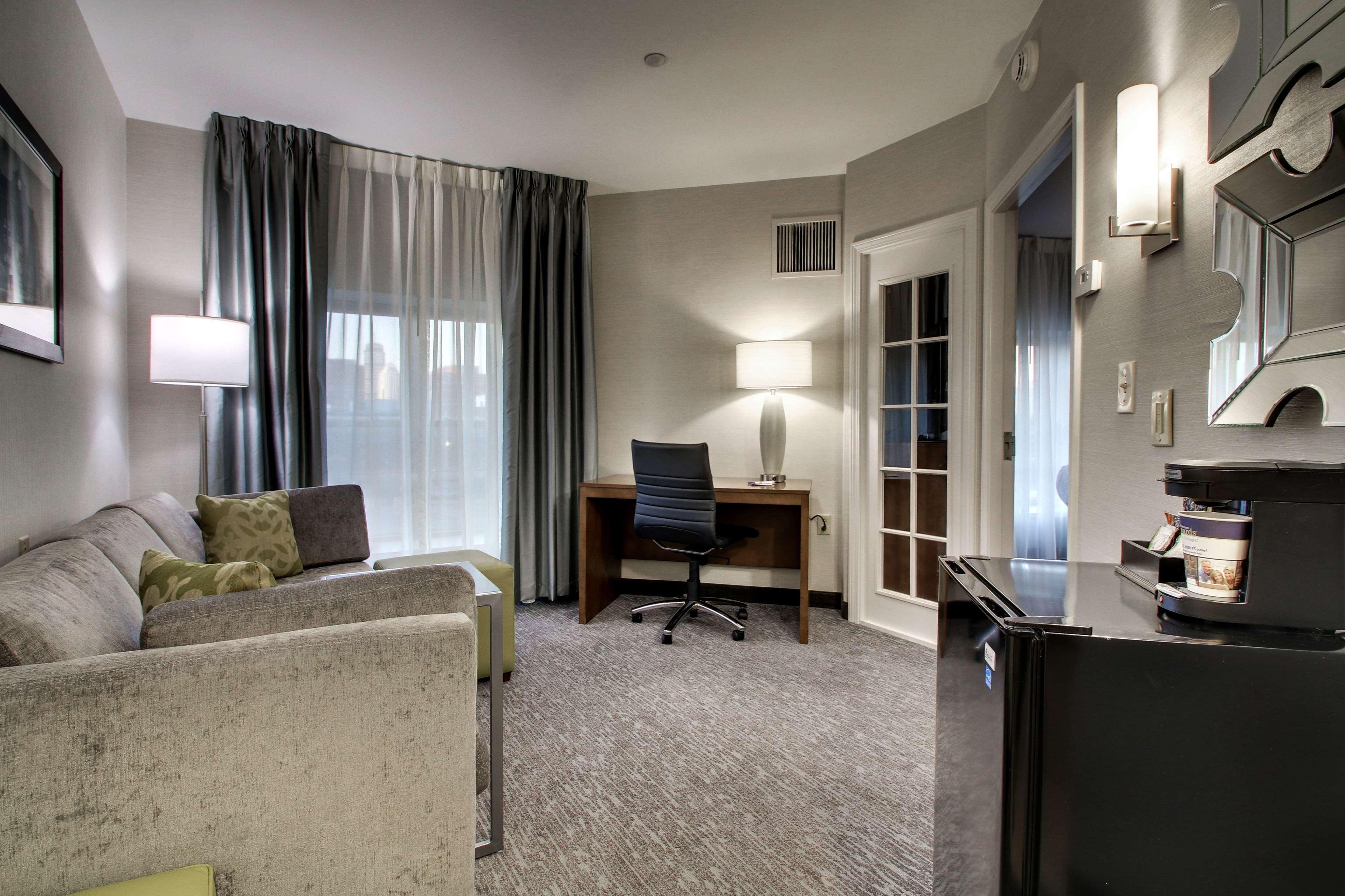 Best Western Plus Boston Hotel Екстериор снимка