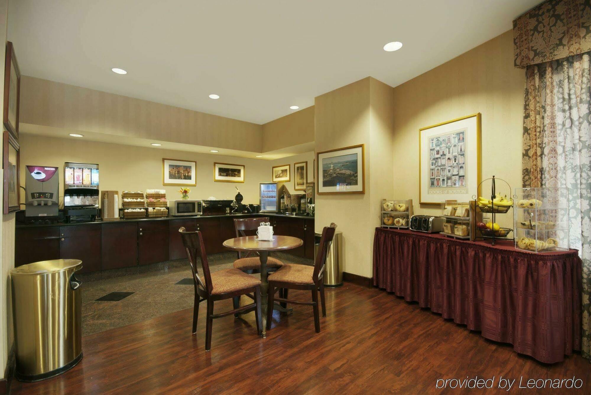 Best Western Plus Boston Hotel Екстериор снимка